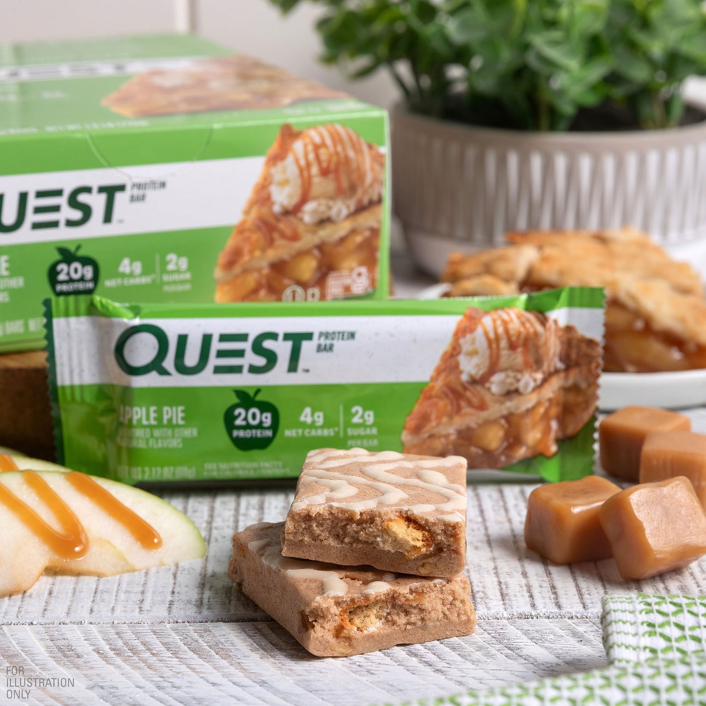 apple-pie-protein-bars-r1 qst-000647-apple-pie-protein-bars_4.jpg